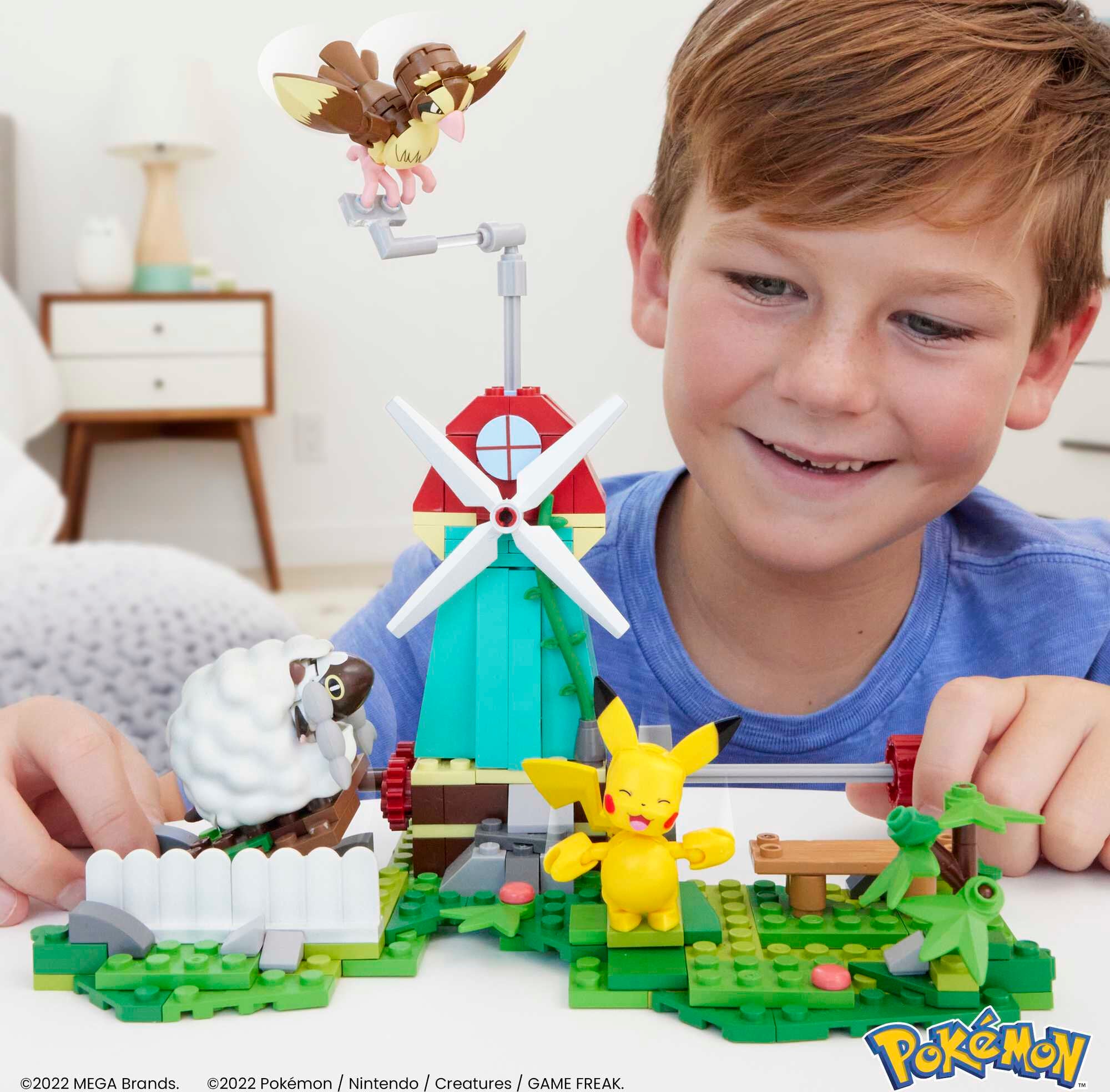 240-piece Pokémon building set with motion feature
